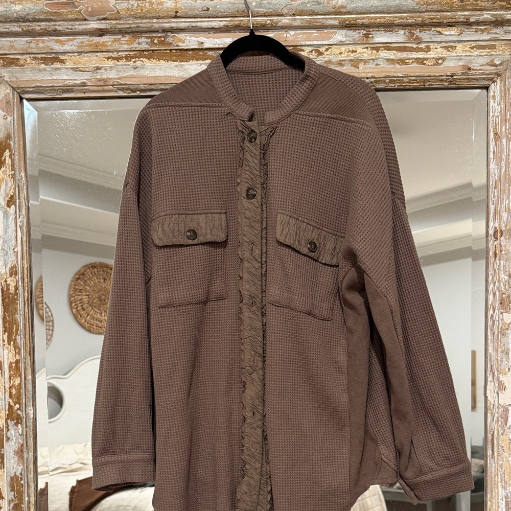 Super cute brown shirt/jacket